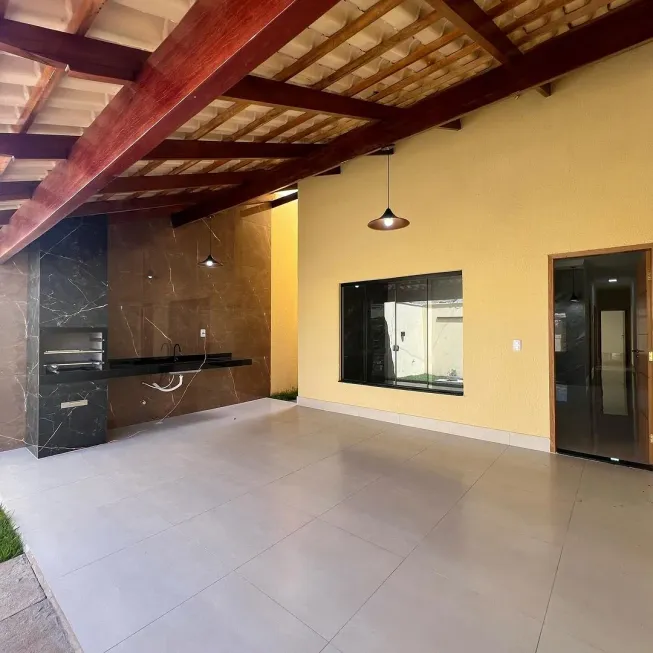 Foto 1 de Casa com 3 Quartos à venda, 113m² em Residencial Pedro Miranda, Senador Canedo