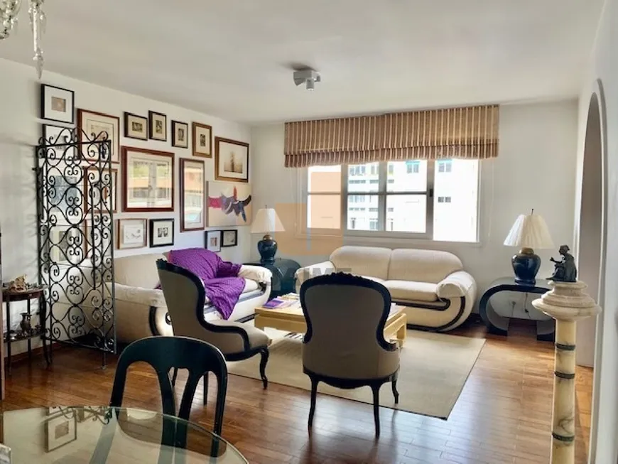 Foto 1 de Apartamento com 3 Quartos à venda, 135m² em Higienópolis, São Paulo