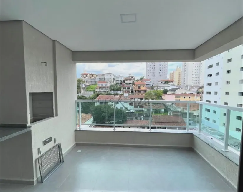 Foto 1 de Apartamento com 3 Quartos à venda, 102m² em Vila Aprazivel, Jacareí