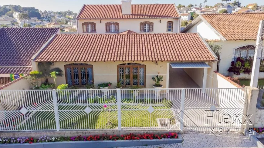 Foto 1 de Casa com 4 Quartos à venda, 269m² em Bacacheri, Curitiba