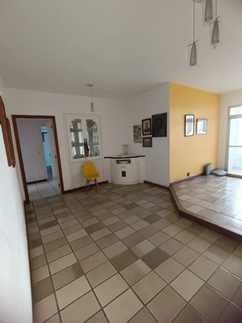 Foto 1 de Apartamento com 3 Quartos à venda, 130m² em Praia do Canto, Vitória