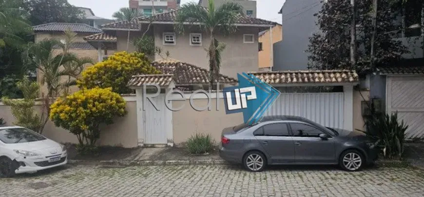 Foto 1 de Casa com 3 Quartos à venda, 151m² em Itanhangá, Rio de Janeiro