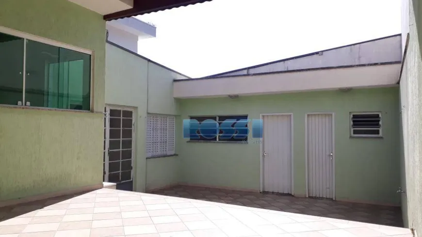 Foto 1 de Casa com 2 Quartos para alugar, 300m² em Móoca, São Paulo
