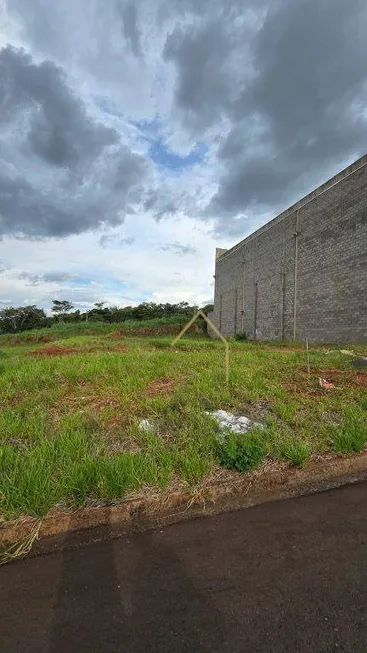 Foto 1 de Lote/Terreno à venda, 750m² em Loteamento Industrial 9 de Julho, Americana