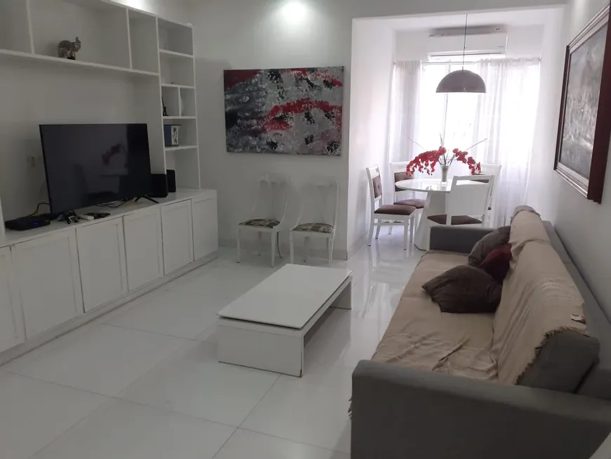 Foto 1 de Apartamento com 3 Quartos à venda, 120m² em Copacabana, Rio de Janeiro