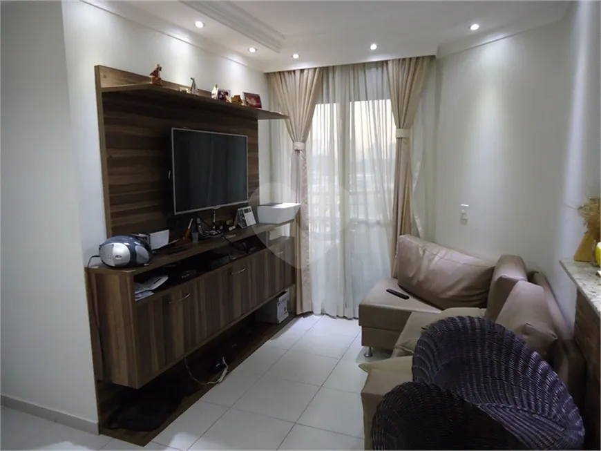 Foto 1 de Apartamento com 3 Quartos à venda, 55m² em Parque Novo Mundo, São Paulo