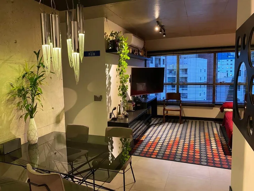 Foto 1 de Apartamento com 2 Quartos à venda, 74m² em Bela Vista, São Paulo