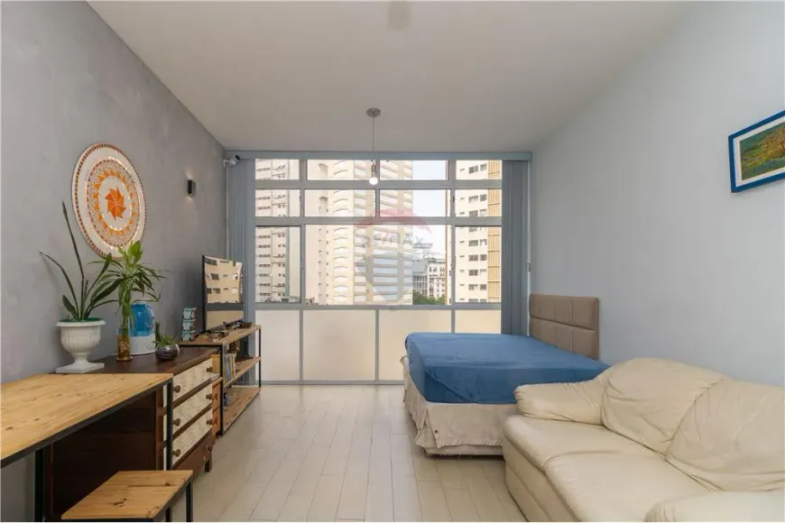 Foto 1 de Apartamento com 1 Quarto à venda, 29m² em República, São Paulo