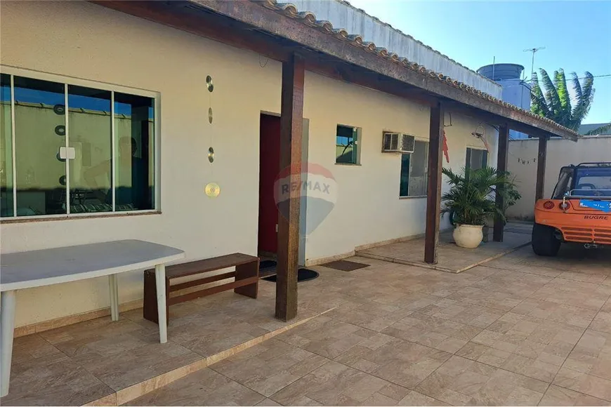 Foto 1 de Casa com 2 Quartos à venda, 82m² em Manoel Correa, Cabo Frio