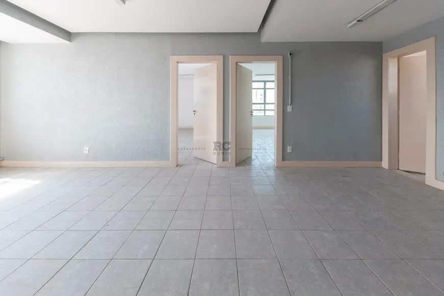 Foto 1 de Sala Comercial para alugar, 330m² em São Luíz, Belo Horizonte