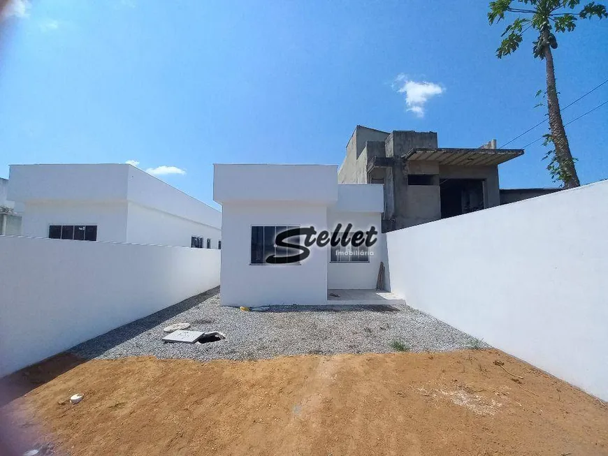 Foto 1 de Casa com 2 Quartos à venda, 65m² em Extensão Serramar, Rio das Ostras