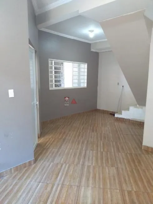 Foto 1 de Casa com 3 Quartos à venda, 200m² em Conjunto Residencial Dom Pedro I, São José dos Campos