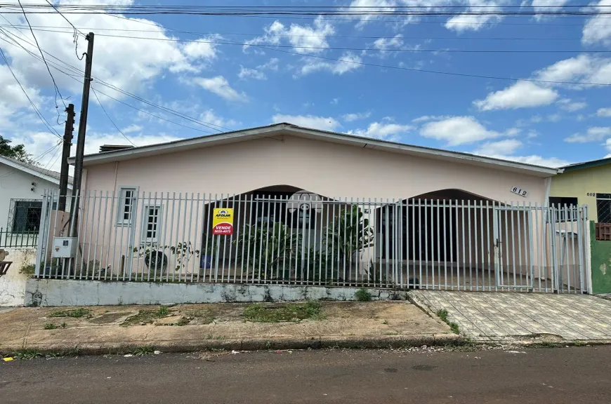 Foto 1 de Casa com 3 Quartos à venda, 187m² em Novo Horizonte, Pato Branco