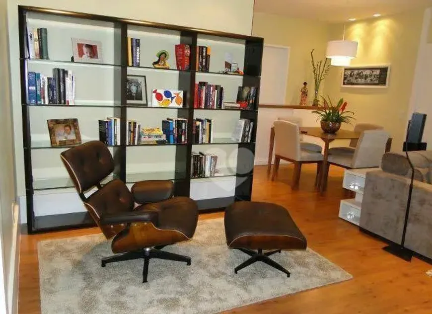 Foto 1 de Apartamento com 1 Quarto à venda, 71m² em Lagoa, Rio de Janeiro