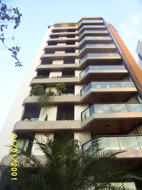 Foto 1 de Apartamento com 4 Quartos para venda ou aluguel, 181m² em Moema, São Paulo