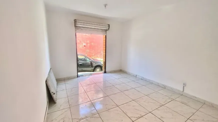 Foto 1 de Ponto Comercial para alugar, 22m² em Caiçaras, Belo Horizonte