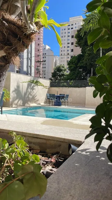 Foto 1 de Apartamento com 3 Quartos para alugar, 121m² em Cambuí, Campinas