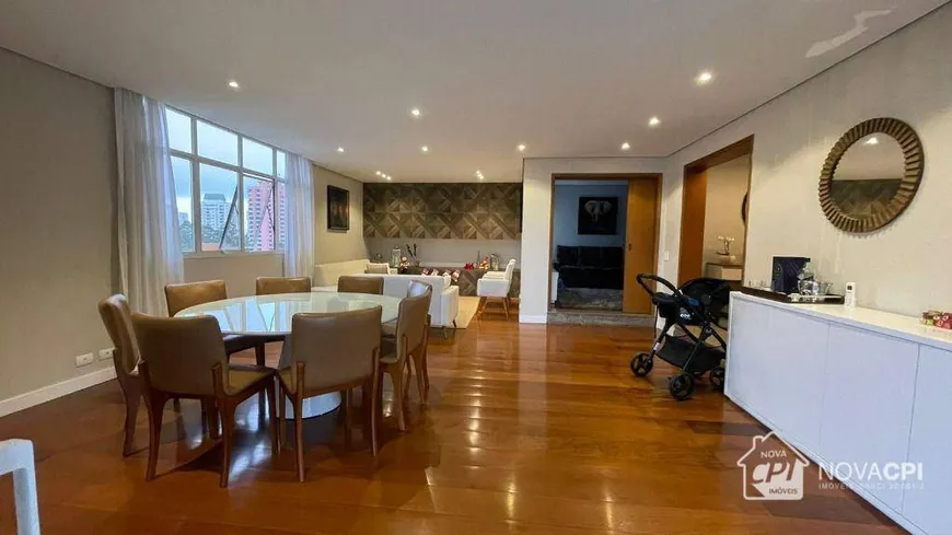 Foto 1 de Apartamento com 4 Quartos à venda, 300m² em Vila Suzana, São Paulo