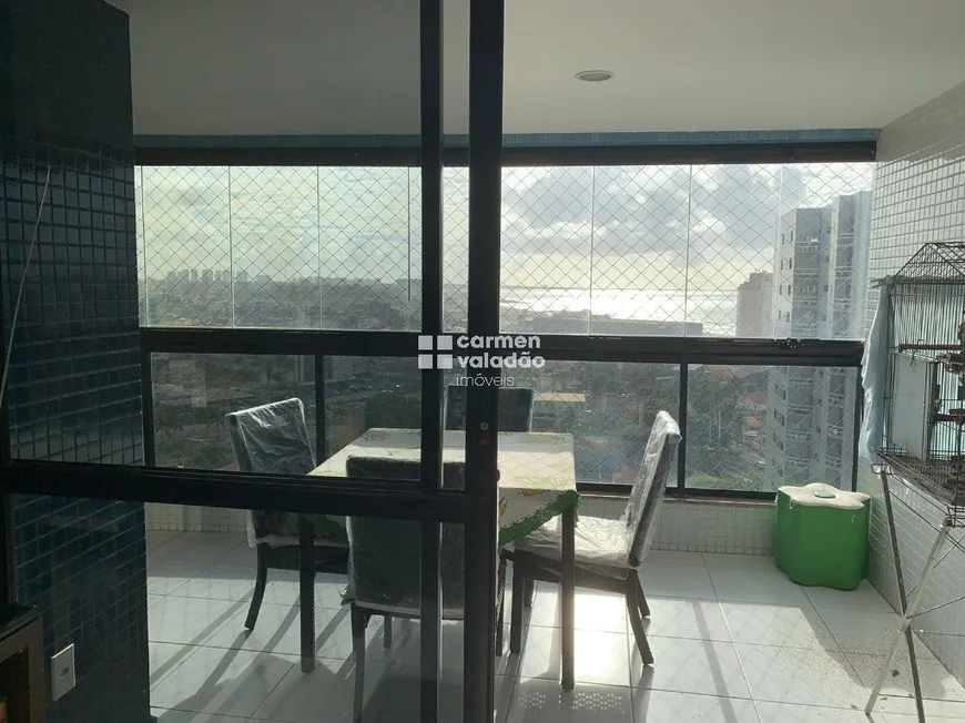 Foto 1 de Apartamento com 3 Quartos à venda, 100m² em Armação, Salvador