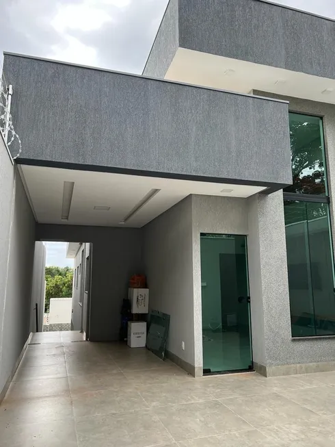 Foto 1 de Casa com 3 Quartos à venda, 135m² em Vila Harmonia I e II Etapa, Anápolis