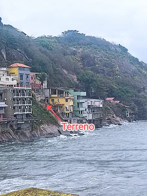 Foto 1 de Lote/Terreno à venda, 200m² em Barra De Guaratiba, Rio de Janeiro