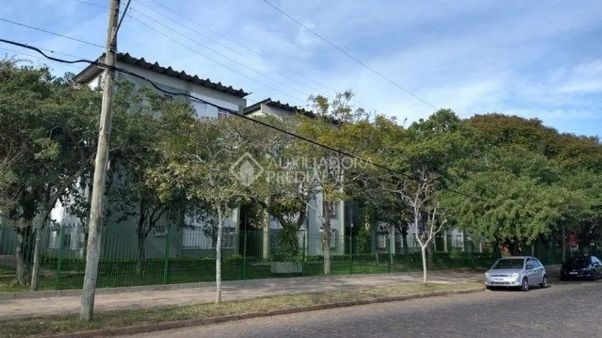 Foto 1 de Apartamento com 2 Quartos à venda, 52m² em Vila Nova, Porto Alegre