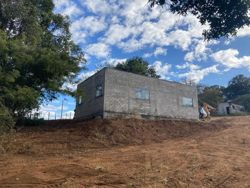 Foto 1 de Lote/Terreno à venda, 7700m² em Tavares, Confins