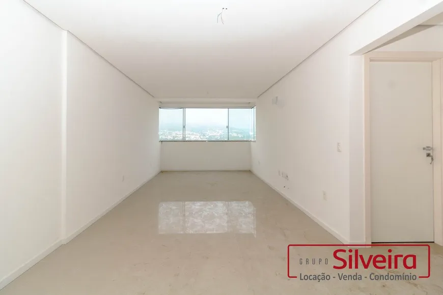 Foto 1 de Apartamento com 2 Quartos à venda, 69m² em Jardim Botânico, Porto Alegre