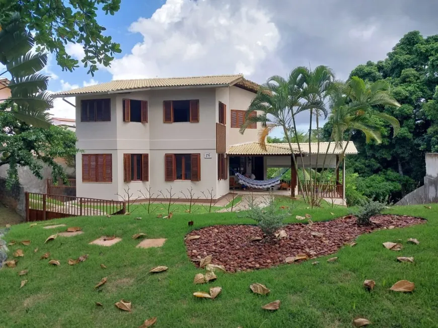 Foto 1 de Casa de Condomínio com 5 Quartos à venda, 328m² em Piatã, Salvador