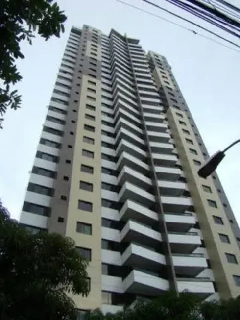 Foto 1 de Apartamento com 3 Quartos para alugar, 151m² em Cremação, Belém