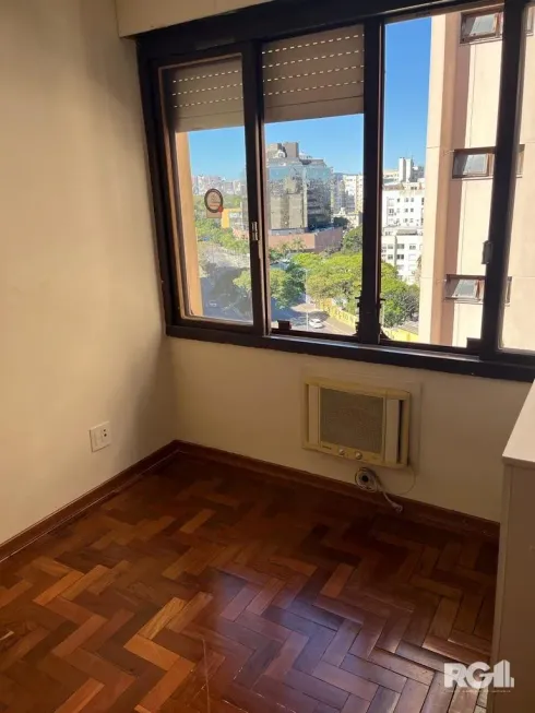 Foto 1 de Kitnet com 1 Quarto à venda, 26m² em Cidade Baixa, Porto Alegre