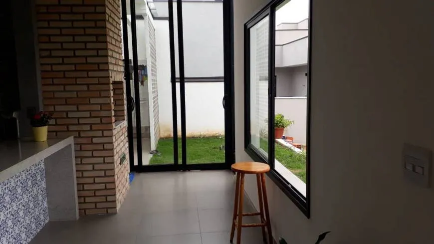 Foto 1 de Casa de Condomínio com 3 Quartos à venda, 158m² em Jardim Nova Era, Salto