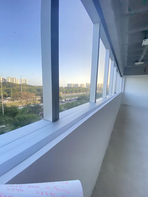 Foto 1 de Ponto Comercial para venda ou aluguel, 121m² em Barra da Tijuca, Rio de Janeiro