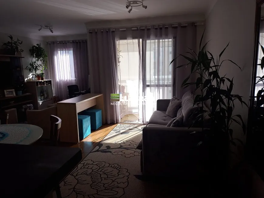 Foto 1 de Apartamento com 2 Quartos à venda, 68m² em Jardim Henriqueta, Taboão da Serra