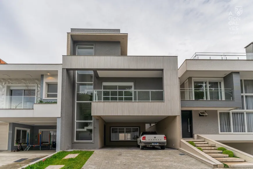 Foto 1 de Casa de Condomínio com 4 Quartos à venda, 281m² em Uberaba, Curitiba