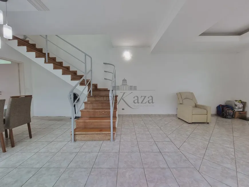 Foto 1 de Casa com 4 Quartos à venda, 166m² em Jardim Esplanada II, São José dos Campos