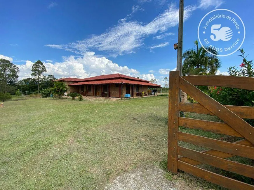 Foto 1 de Fazenda/Sítio com 4 Quartos para venda ou aluguel, 275m² em Mandú, Pindamonhangaba