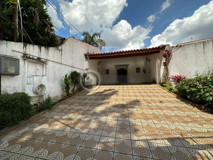 Foto 1 de Casa com 4 Quartos à venda, 403m² em Jardim Leonor Mendes de Barros, São Paulo