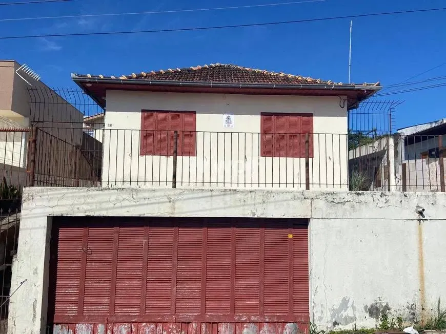 Foto 1 de Casa com 4 Quartos à venda, 158m² em Capoeiras, Florianópolis