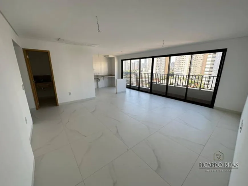Foto 1 de Apartamento com 3 Quartos à venda, 136m² em Setor Marista, Goiânia