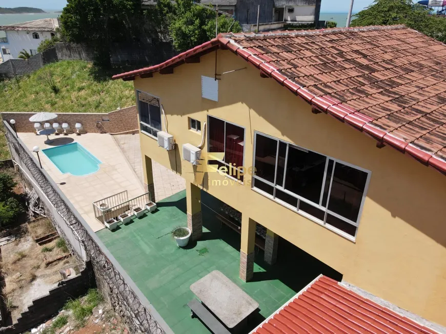 Foto 1 de Casa com 4 Quartos à venda, 400m² em Centro, Guarapari