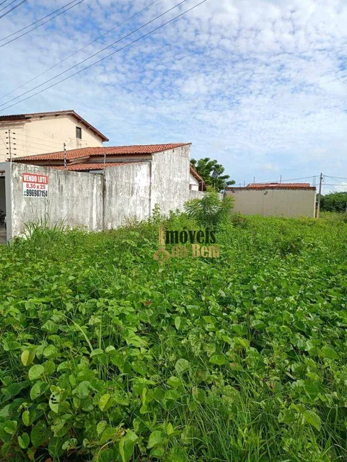 Foto 1 de Lote/Terreno à venda, 194m² em Centro, Itapipoca