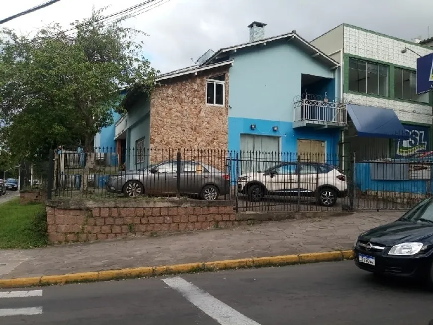 Foto 1 de Casa com 2 Quartos para alugar, 150m² em Centro, Canoas