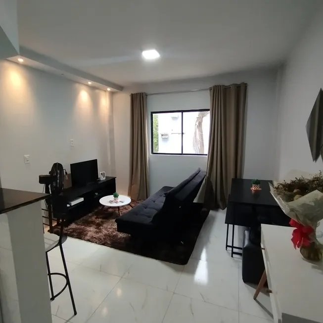 Foto 1 de Apartamento com 2 Quartos à venda, 52m² em Entroncamento, Imperatriz