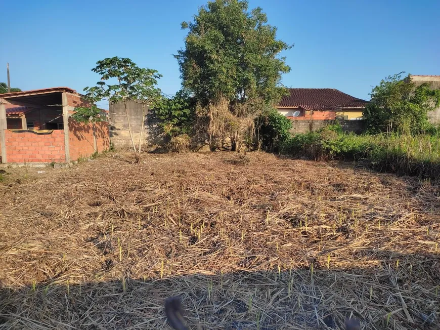 Foto 1 de Lote/Terreno à venda, 300m² em Jardim Guacyra, Itanhaém