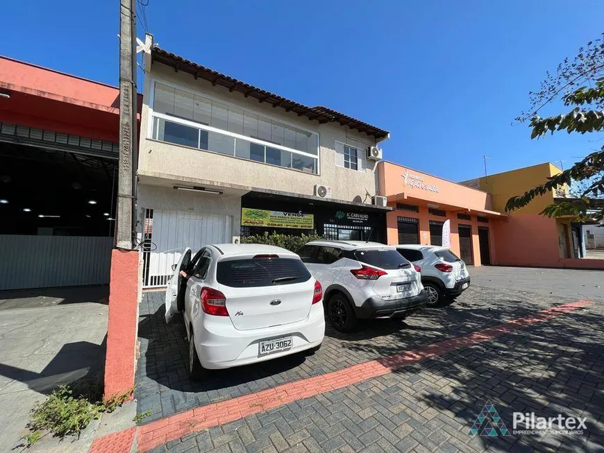 Foto 1 de Sobrado com 3 Quartos à venda, 320m² em Antares, Londrina