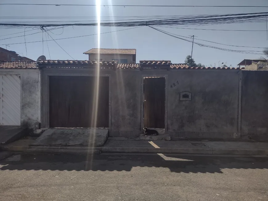 Foto 1 de Casa com 2 Quartos à venda, 180m² em Sepetiba, Rio de Janeiro