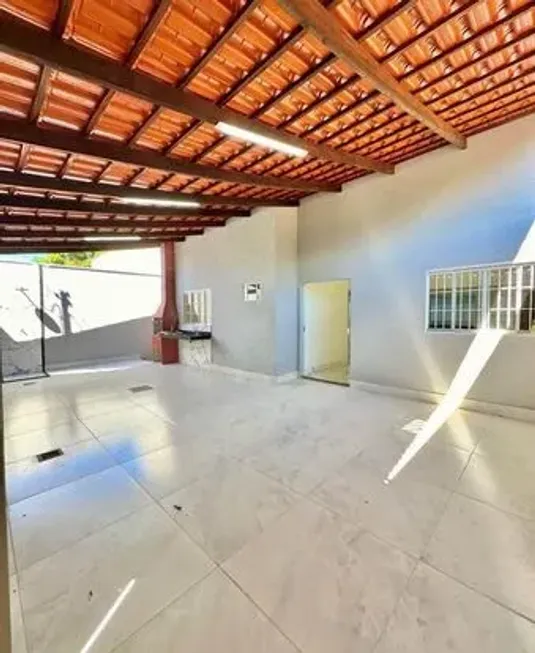 Foto 1 de Casa com 3 Quartos à venda, 72m² em São Diogo I, Serra