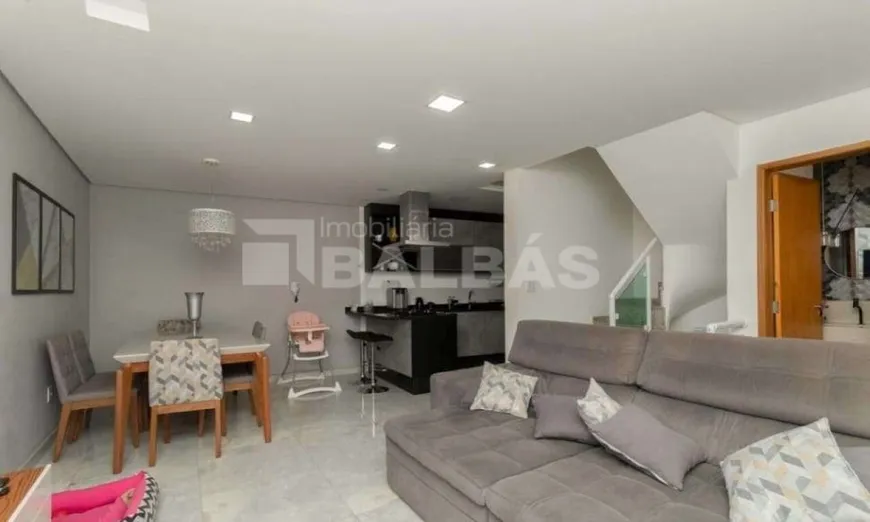 Foto 1 de Sobrado com 3 Quartos à venda, 138m² em Vila Antonina, São Paulo