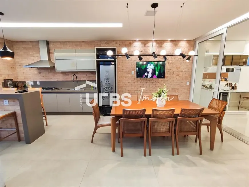Foto 1 de Casa de Condomínio com 4 Quartos à venda, 200m² em Residencial Condomínio Jardim Veneza, Senador Canedo